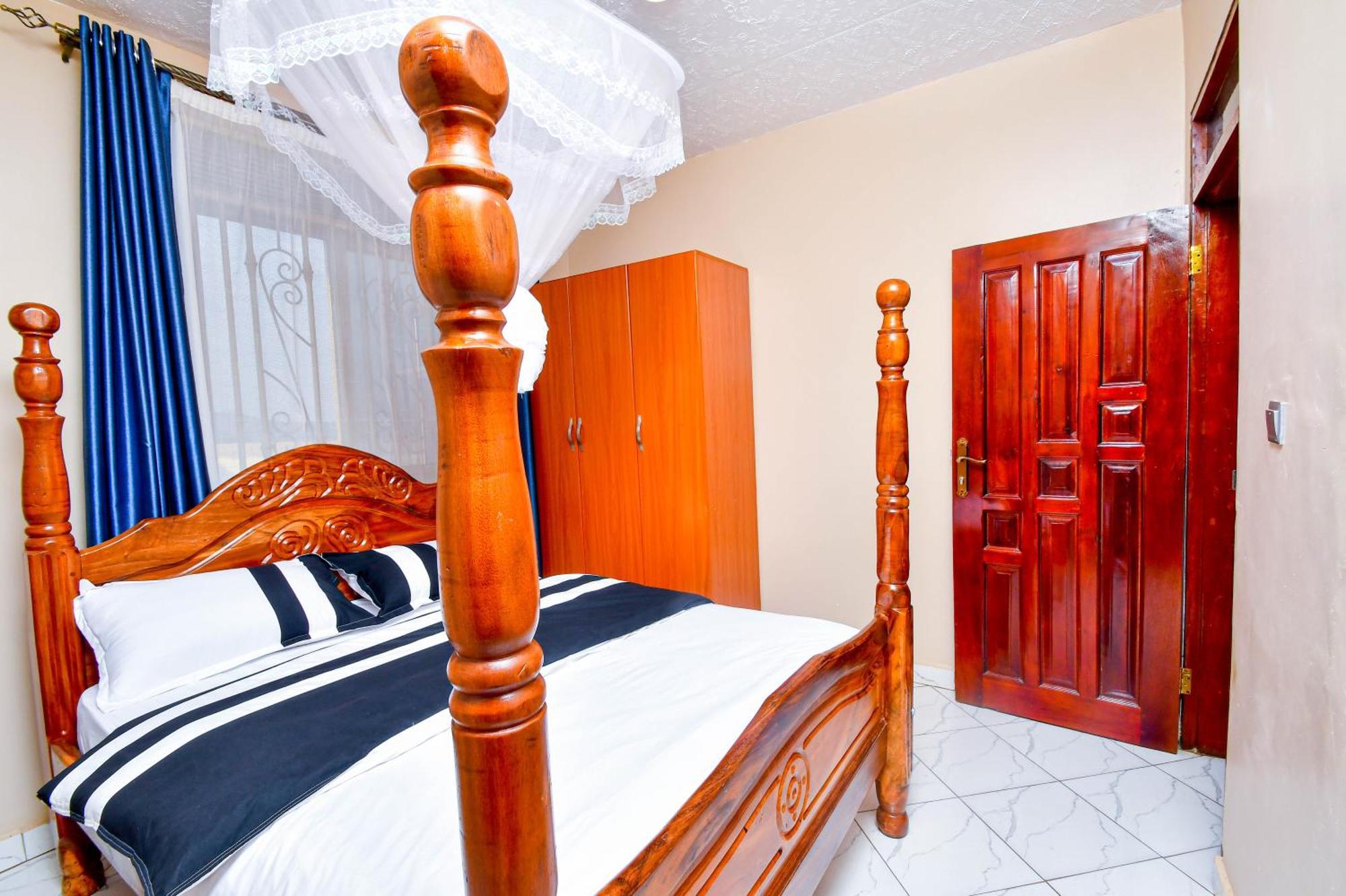 Peace Of Mind Suites Entebbe Exterior photo